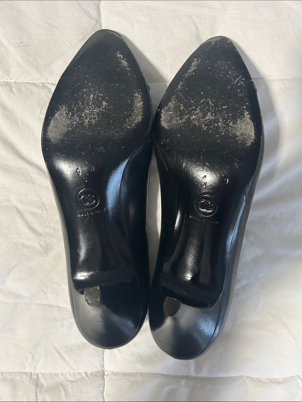 CHANEL Black Leather Pointed-Toe Heels - Picture 8 of 9